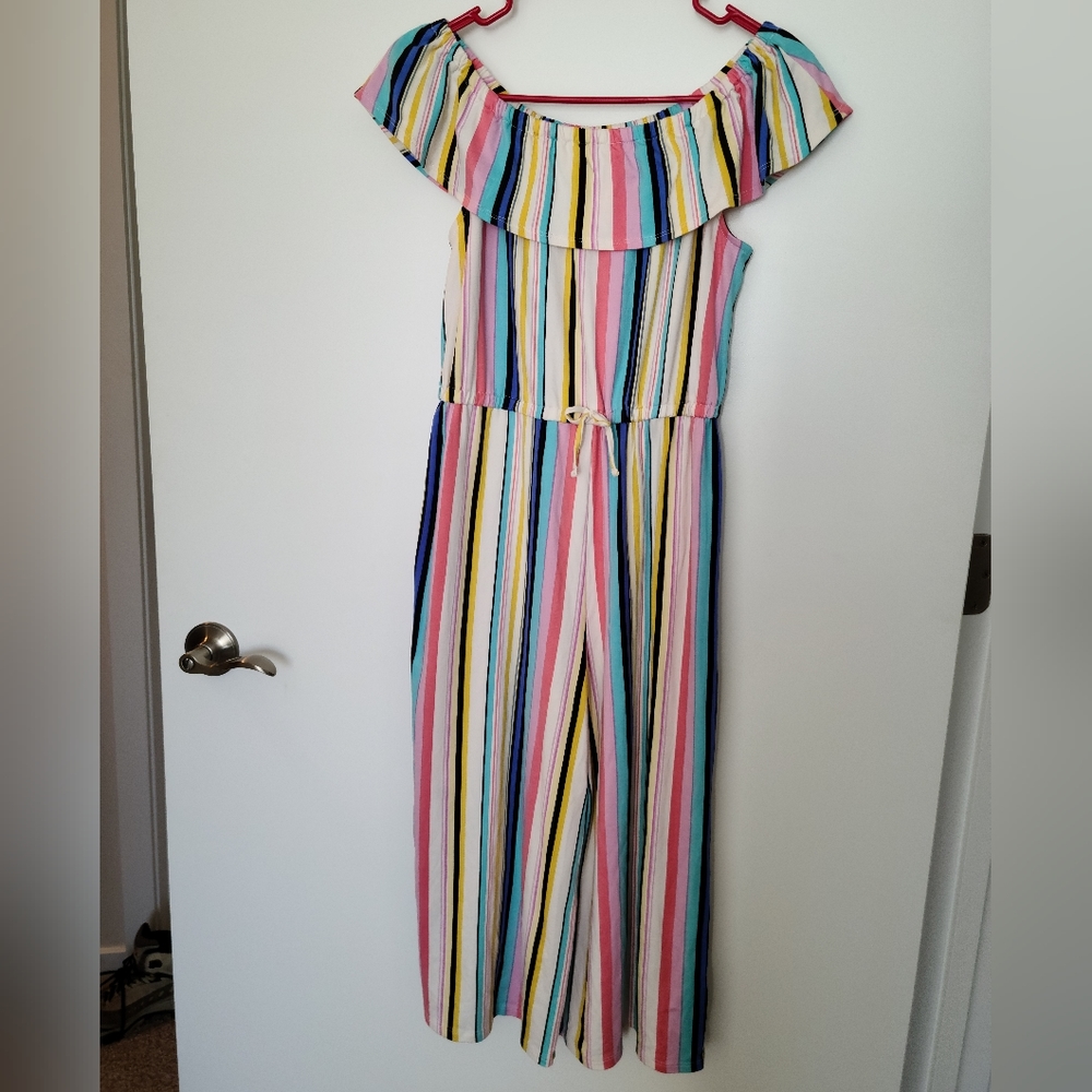 Girls off-shoulder striped outfit size 14 spring colors